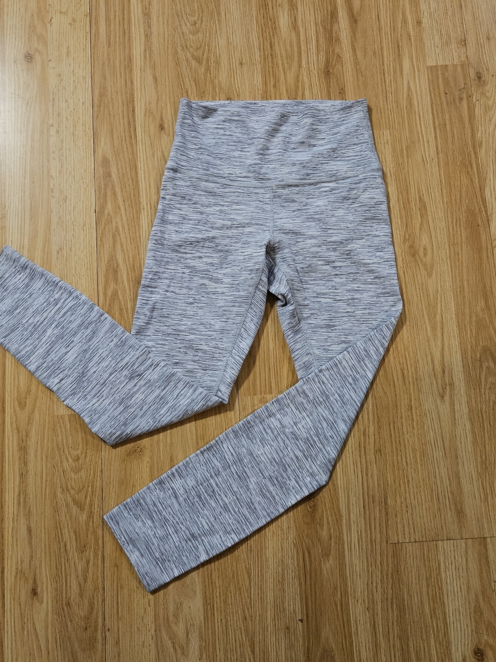 Lululemon Gray Heather Wunder Under High Rise Leggings - See Measurements For Sz